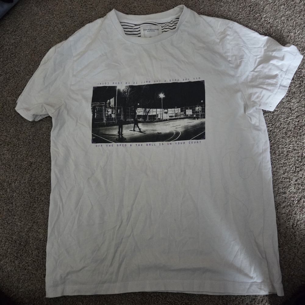 Denim & Flower White Urban Graphic Tee